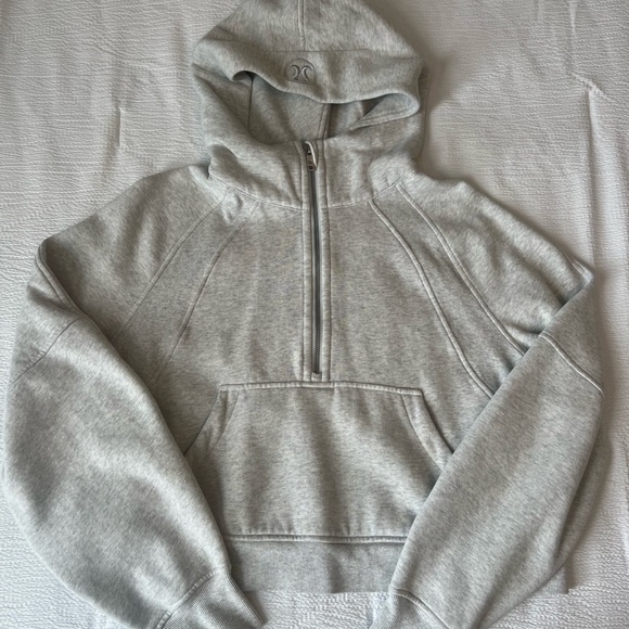 lululemon athletica Tops - Lululemon scuba